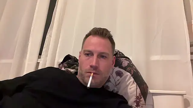 Christian87xxx online show from November 11, 2025, 5:52 pm