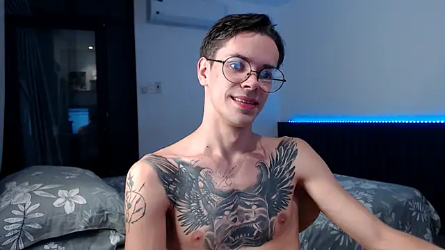 William Henry  online show from October 9, 2025, 10:16 am