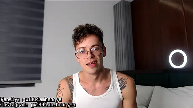 William Henry  online show from January 29, 2025, 3:04 pm