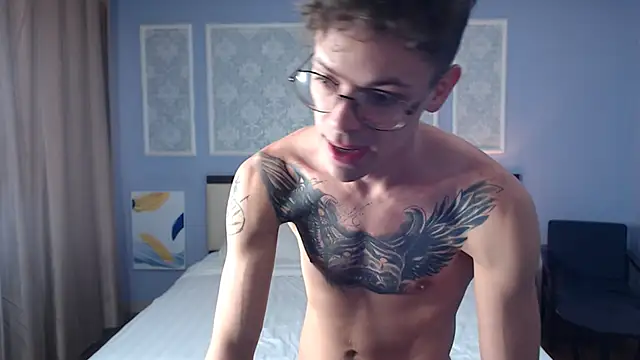 William Henry  online show from February 2, 2025, 6:58 am