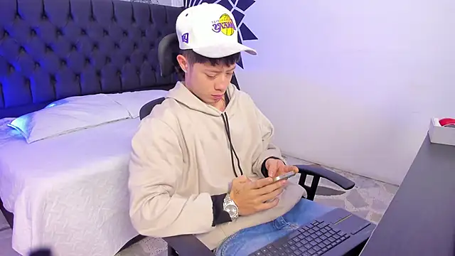 marcuscollins1  online show from March 1, 2026, 12:16 pm