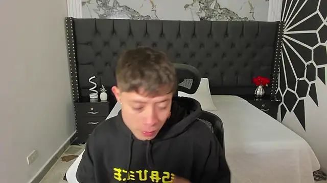 marcuscollins1  online show from March 13, 2026, 12:10 pm