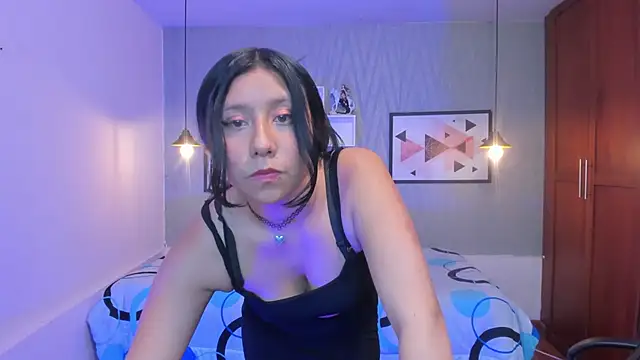 Nohemi louse online show from March 13, 2025, 1:43 am