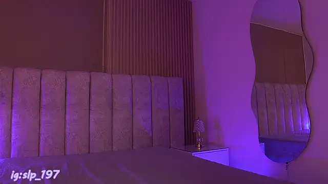 Snapshot of sara_lopee1 chatting on March 4, 2026, 12:02 pm sara lopee1 online show from March 4, 2026, 12:02 pm