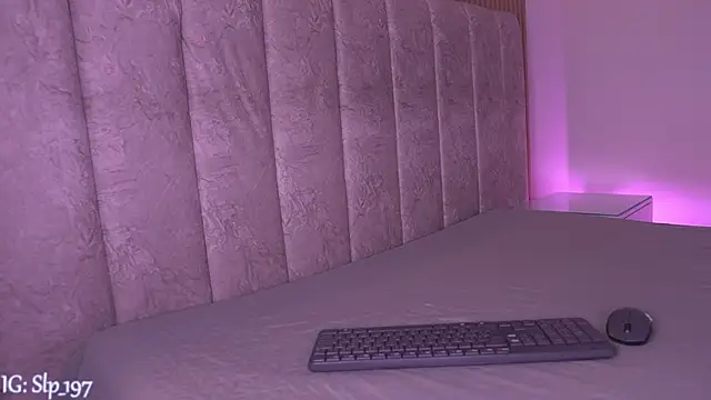 Snapshot of sara_lopee1 chatting on April 11, 2026, 11:58 am sara lopee1 online show from April 11, 2026, 11:58 am