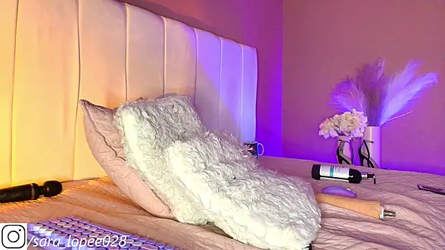 Snapshot of sara_lopee1 chatting on March 15, 2025, 1:29 pm sara lopee1 online show from March 15, 2025, 1:29 pm
