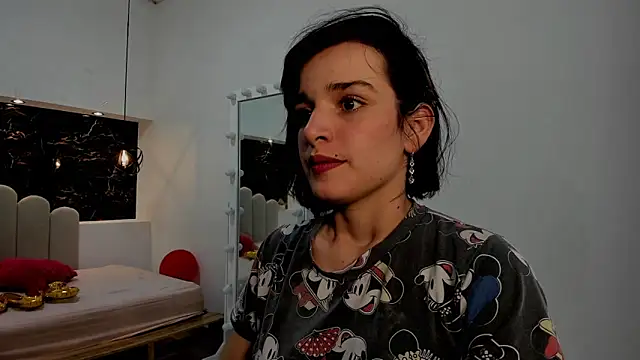 Annyrosee online show from February 20, 2026, 7:16 pm