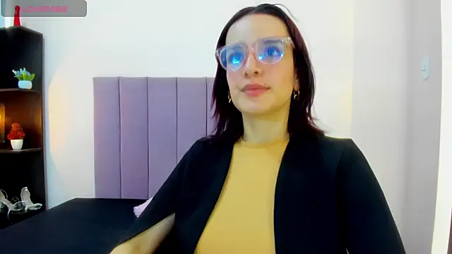 Annyrosee online show from January 10, 2026, 8:15 pm