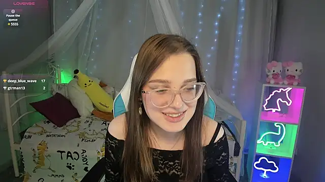 kaisajenner online show from March 6, 2025, 3:57 am