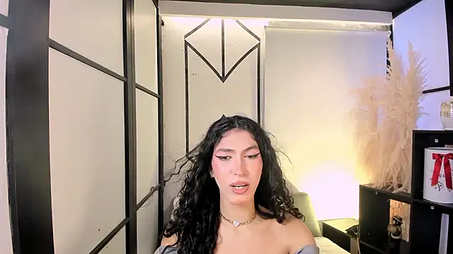 allicemackenzie online show from March 17, 2026, 8:06 am