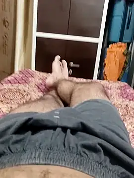 Snapshot of Hot_funky_boy chatting on March 16, 2025, 5:28 pm Hot funky boy online show from March 16, 2025, 5:28 pm