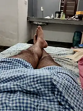 Snapshot of Hot_funky_boy chatting on November 3, 2025, 5:38 pm Hot funky boy online show from November 3, 2025, 5:38 pm