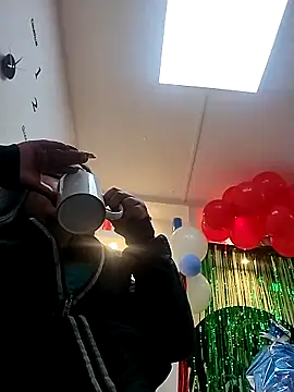 Rachel new20 online show from March 18, 2025, 7:12 pm