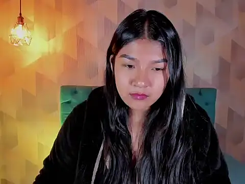 ScarletKray online show from November 21, 2025, 3:27 am