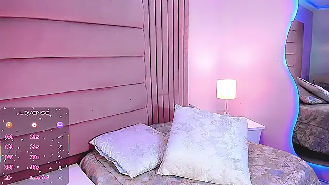 Dalis Hills online show from March 21, 2026, 4:46 am