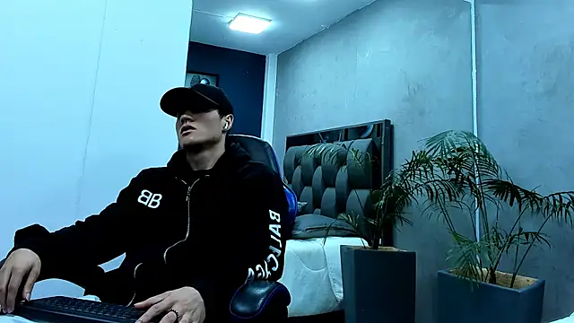 roan birkin online show from January 8, 2026, 7:42 pm