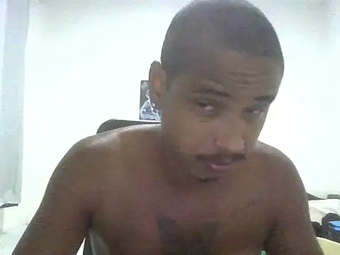 Snapshot of ONegodoce25 chatting on May 21, 2026, 10:29 pm ONegodoce25 online show from May 21, 2026, 10:29 pm