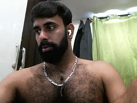 Snapshot of indianhairybull chatting on October 2, 2025, 4:38 am indianhairybull online show from October 2, 2025, 4:38 am