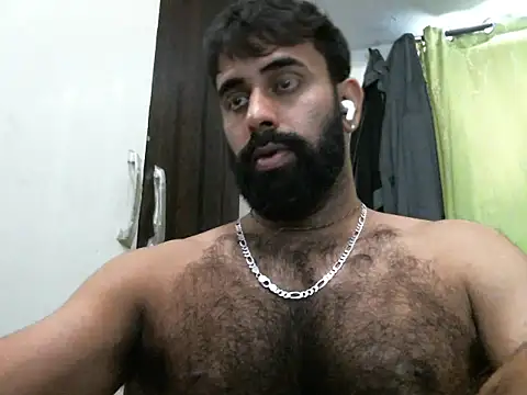 Snapshot of indianhairybull chatting on September 27, 2025, 4:51 am indianhairybull online show from September 27, 2025, 4:51 am