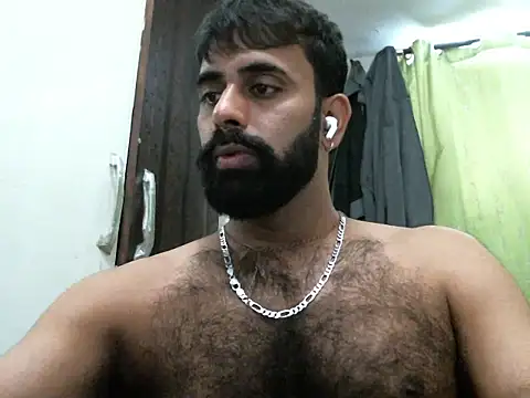 Snapshot of indianhairybull chatting on September 28, 2025, 5:14 am indianhairybull online show from September 28, 2025, 5:14 am