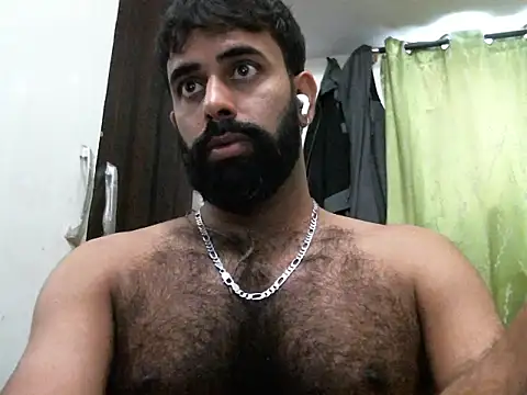 Snapshot of indianhairybull chatting on September 24, 2025, 4:41 am indianhairybull online show from September 24, 2025, 4:41 am