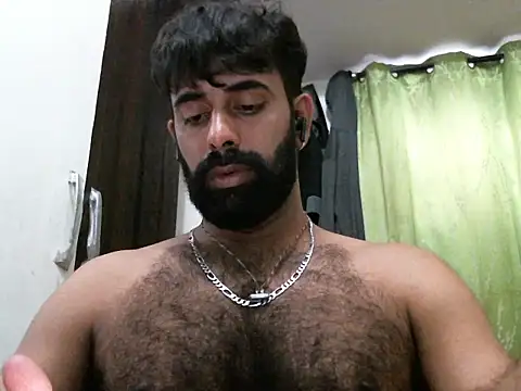 Snapshot of indianhairybull chatting on March 13, 2025, 5:00 am indianhairybull online show from March 13, 2025, 5:00 am