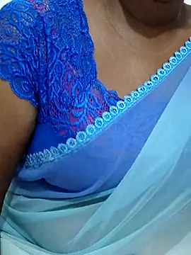 Snapshot of Tamil_Meera12 chatting on March 18, 2025, 5:33 pm Tamil Meera12 online show from March 18, 2025, 5:33 pm