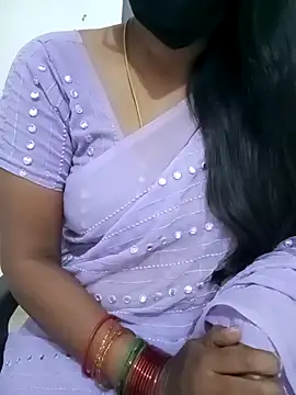 Snapshot of Tamil_Meera12 chatting on February 8, 2025, 4:46 pm Tamil Meera12 online show from February 8, 2025, 4:46 pm
