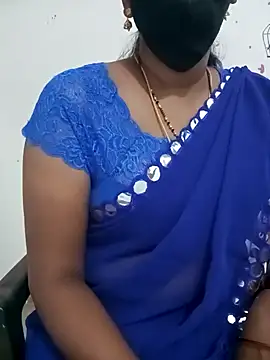Snapshot of Tamil_Meera12 chatting on February 11, 2025, 5:07 pm Tamil Meera12 online show from February 11, 2025, 5:07 pm