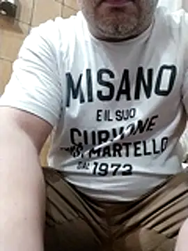 NAvoglia online show from December 1, 2025, 1:12 pm