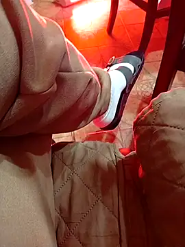 Snapshot of NAvoglia chatting on February 16, 2026, 8:29 pm NAvoglia online show from February 16, 2026, 8:29 pm