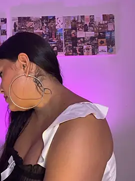 Arianna Fioree online show from March 9, 2026, 7:28 pm