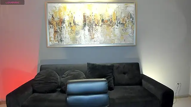 BeccaBaxter online show from April 9, 2026, 12:00 pm