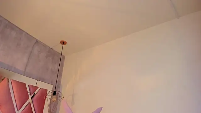 Raichell  online show from February 13, 2025, 5:58 am