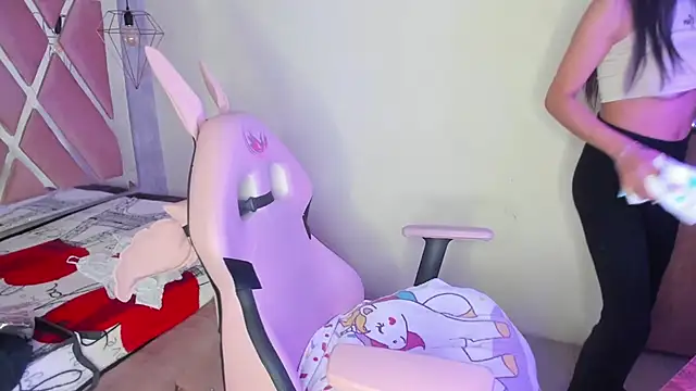 Raichell  online show from March 7, 2025, 3:51 am