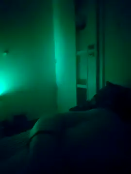 Snapshot of bouraktom6 chatting on October 18, 2025, 4:36 am bouraktom6 online show from October 18, 2025, 4:36 am