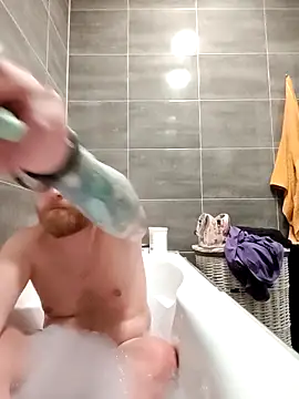 Snapshot of bouraktom6 chatting on October 2, 2025, 12:41 pm bouraktom6 online show from October 2, 2025, 12:41 pm