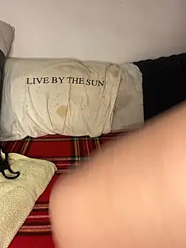 Snapshot of -Maya-- chatting on February 5, 2026, 7:21 pm -Maya-- online show from February 5, 2026, 7:21 pm