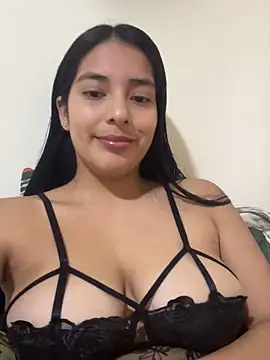 ariana sweet87 online show from December 21, 2025, 6:31 pm