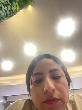 lamaravilla 08 online show from March 5, 2026, 10:48 pm