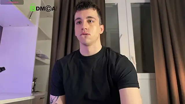 VincentSmith02 online show from December 15, 2025, 11:53 pm