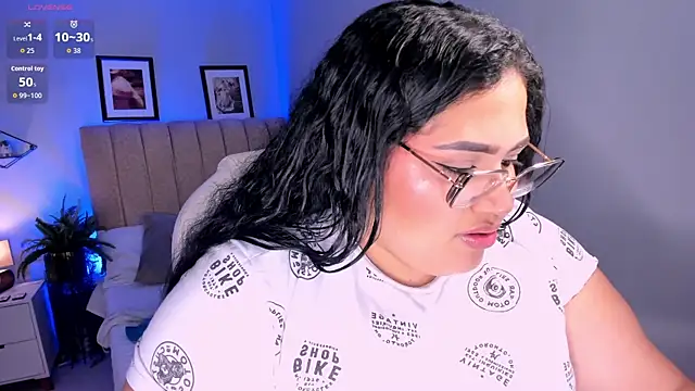  michel bbw online show from June 10, 2026, 2:13 am