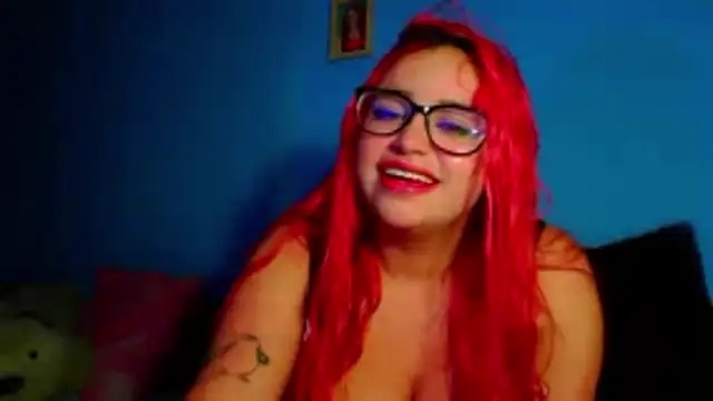 EstefyTabbo online show from April 22, 2026, 6:58 pm