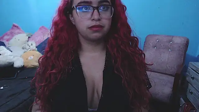 Snapshot of EstefyTabbo chatting on February 7, 2026, 10:56 am EstefyTabbo online show from February 7, 2026, 10:56 am