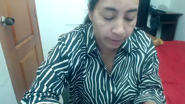 Snapshot of Siblleyx chatting on March 4, 2025, 6:39 pm Siblleyx online show from March 4, 2025, 6:39 pm