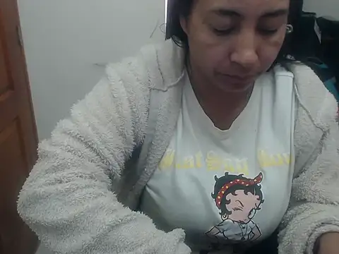 Snapshot of Siblleyx chatting on March 13, 2025, 6:45 pm Siblleyx online show from March 13, 2025, 6:45 pm
