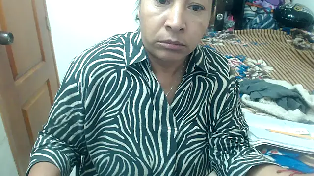Snapshot of Siblleyx chatting on September 24, 2025, 8:04 pm Siblleyx online show from September 24, 2025, 8:04 pm