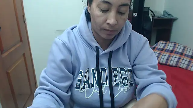 Snapshot of Siblleyx chatting on March 19, 2025, 12:26 am Siblleyx online show from March 19, 2025, 12:26 am