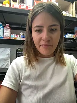 Andrea18 blonde online show from February 6, 2026, 3:52 pm