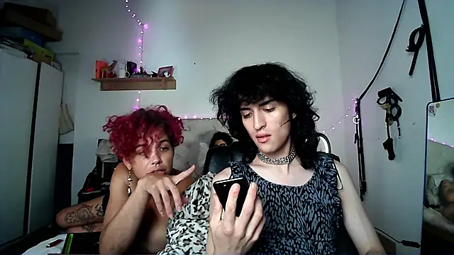 Penygirl online show from November 30, 2025, 2:56 am